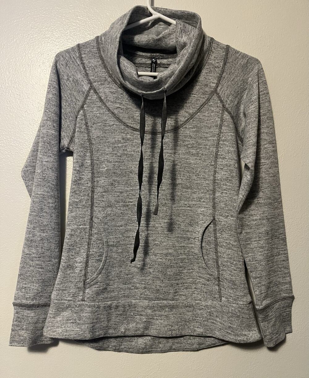 Kuhl Sweatshirt Womens Size XS Gray Lea Pullover Funnel Cowl Neck Outdoor Hiking